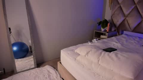 Snapshot of lucianasmith_ chatting on 03/05/25, 05:50 Luci  online show from 03/05/25, 05:50