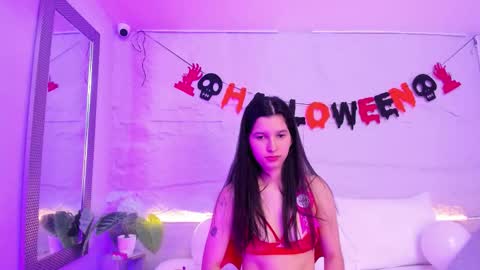 Luci  online show from 10/31/25, 01:23