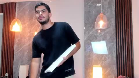 Luciano online show from 06/11/26, 01:31