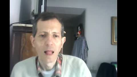 Snapshot of lucianoaxel chatting on 12/21/24, 06:12 Luciano online show from 12/21/24, 06:12