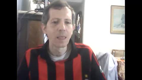 Snapshot of lucianoaxel chatting on 03/09/25, 05:39 Luciano online show from 03/09/25, 05:39