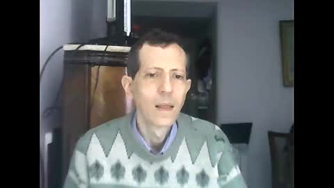 Snapshot of lucianoaxel chatting on 10/26/25, 06:47 Luciano online show from 10/26/25, 06:47
