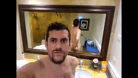 lucianopc online show from 10/13/25, 10:32