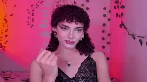 Snapshot of lucianromeo17 chatting on 07/12/26, 03:25 Lucy or Lucian 3 Come to my social Links3 online show from 07/12/26, 03:25