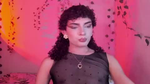 Snapshot of lucianromeo17 chatting on 07/14/26, 05:23 Lucy or Lucian 3 Come to my social Links3 online show from 07/14/26, 05:23