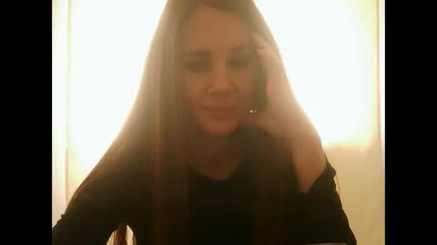 LucieMack online show from 10/30/25, 06:26