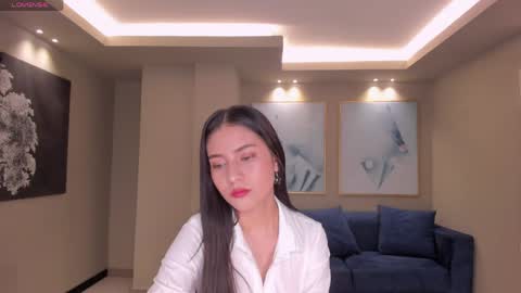 Lucie Martin online show from 03/16/26, 07:29