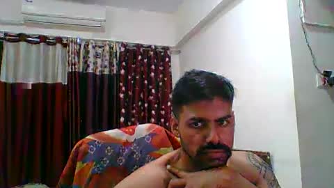 Snapshot of luciferdustin chatting on 10/07/25, 04:15 luciferdustin online show from 10/07/25, 04:15