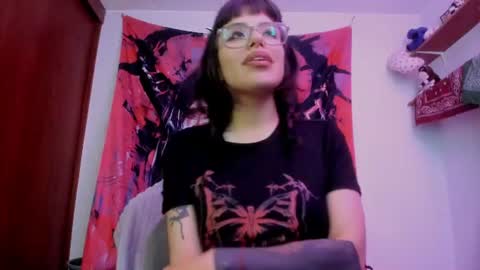 Snapshot of luciferrx666 chatting on 07/04/26, 06:41 camila online show from 07/04/26, 06:41