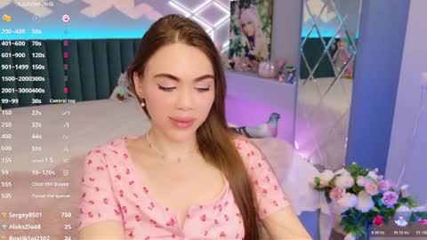 Snapshot of lucifiella chatting on 07/12/26, 07:49 MimiFors online show from 07/12/26, 07:49