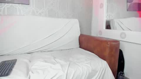 Leo online show from 02/23/25, 02:46