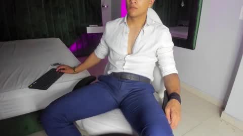 Leo online show from 10/17/25, 11:57