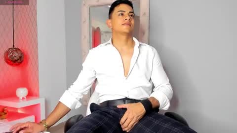 Leo online show from 12/04/25, 11:41