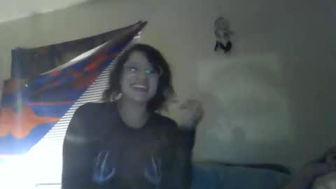 Snapshot of lucindalae chatting on 01/17/26, 11:48 lucindalae online show from 01/17/26, 11:48