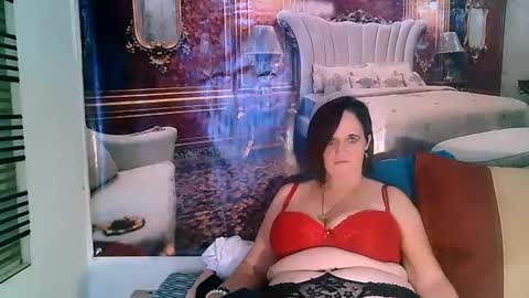 Grace online show from 02/21/25, 12:28