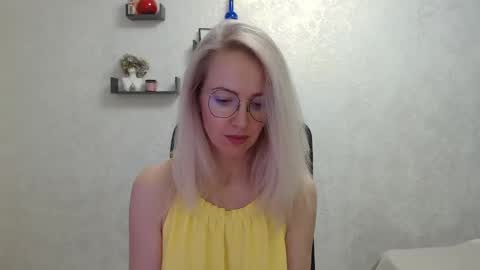 Arina online show from 03/05/25, 03:51