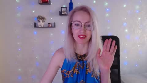 Arina online show from 03/06/25, 02:08