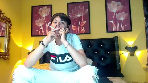 Snapshot of luckk_ chatting on 05/16/26, 05:26 luckk_ online show from 05/16/26, 05:26