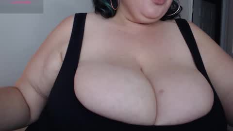 lucklucybbw online show from 03/04/26, 12:38