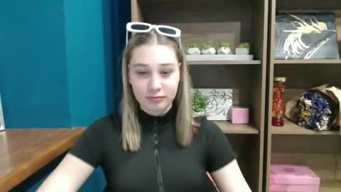 Grace online show from 05/07/26, 01:49