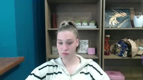 Grace online show from 05/11/26, 04:04