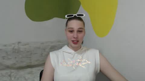 Grace online show from 05/25/26, 02:45