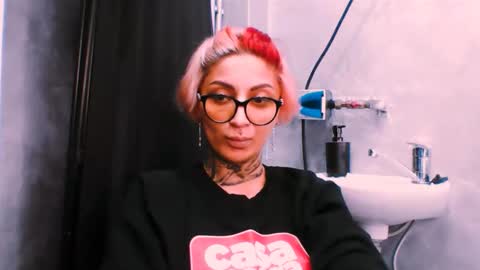 lucky_denizz online show from 11/24/25, 10:26