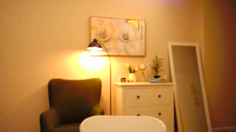 Snapshot of lucky_foryou_baby chatting on 12/12/24, 03:27 lucky_foryou_baby online show from 12/12/24, 03:27