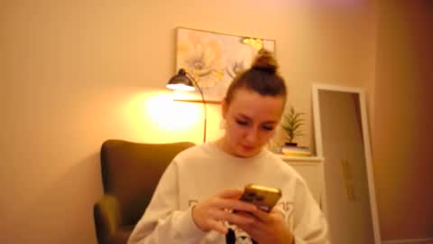 Snapshot of lucky_foryou_baby chatting on 12/18/24, 10:30 lucky_foryou_baby online show from 12/18/24, 10:30