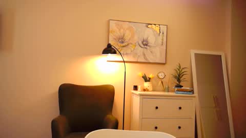 Snapshot of lucky_foryou_baby chatting on 02/10/25, 08:20 lucky_foryou_baby online show from 02/10/25, 08:20