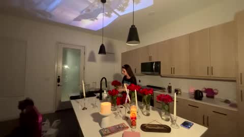 lucky_g3ld online show from 05/13/26, 04:21