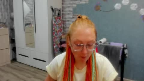 lucky_licky20 online show from 10/23/25, 01:27