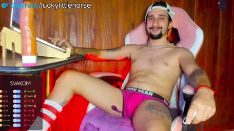 Luca  Lucky    online show from 01/04/25, 04:12