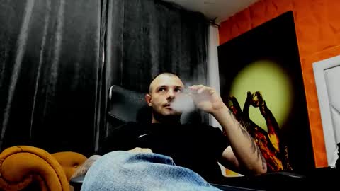 lucky_smith1 online show from 01/12/26, 05:07