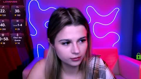 Mila Sweetheart online show from 03/29/26, 07:36