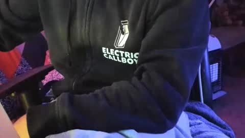 Lucky online show from 11/14/25, 10:18