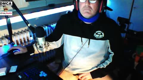 Snapshot of luckyfreak1 chatting on 12/06/24, 11:11 call me Stefan online show from 12/06/24, 11:11