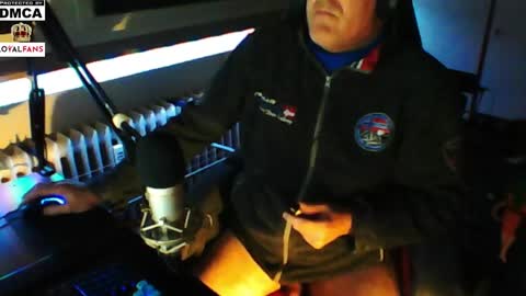 Snapshot of luckyfreak1 chatting on 02/01/25, 01:12 call me Stefan online show from 02/01/25, 01:12