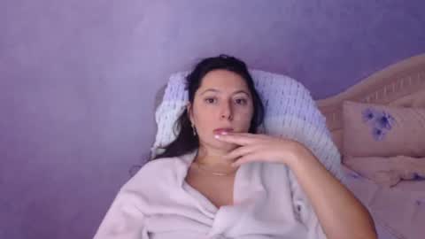 luckylinda23 online show from 01/05/26, 05:27