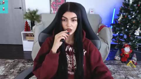 Monika online show from 01/10/26, 10:39