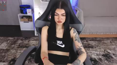 Snapshot of luckyrebel_ chatting on 04/29/26, 06:50 Monika online show from 04/29/26, 06:50