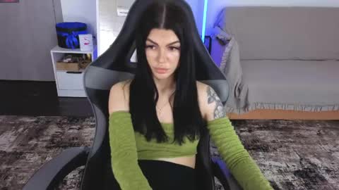 Snapshot of luckyrebel_ chatting on 05/08/26, 08:41 Monika online show from 05/08/26, 08:41
