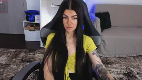 Snapshot of luckyrebel_ chatting on 06/28/26, 05:35 Monika online show from 06/28/26, 05:35