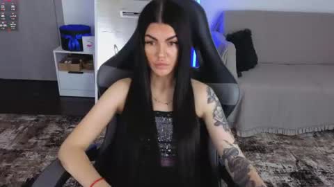 Snapshot of luckyrebel_ chatting on 06/30/26, 06:58 Monika online show from 06/30/26, 06:58
