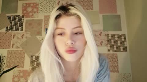 luckysapphire777 online show from 01/19/26, 08:07