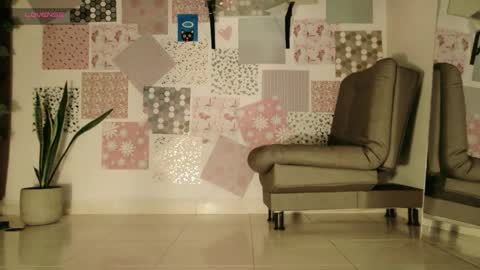 luckysapphire777 online show from 04/13/26, 09:59