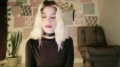luckysapphire777 online show from 06/08/26, 12:38