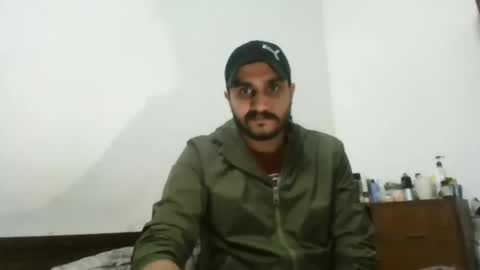 Snapshot of luckysinghdd chatting on 01/12/25, 02:09 luckysinghdd online show from 01/12/25, 02:09