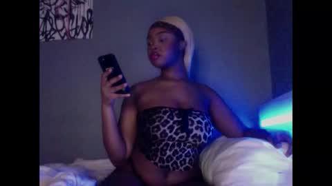 luckytonightx online show from 02/02/26, 12:09