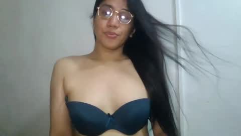 luckyts_cumx online show from 05/20/26, 12:11